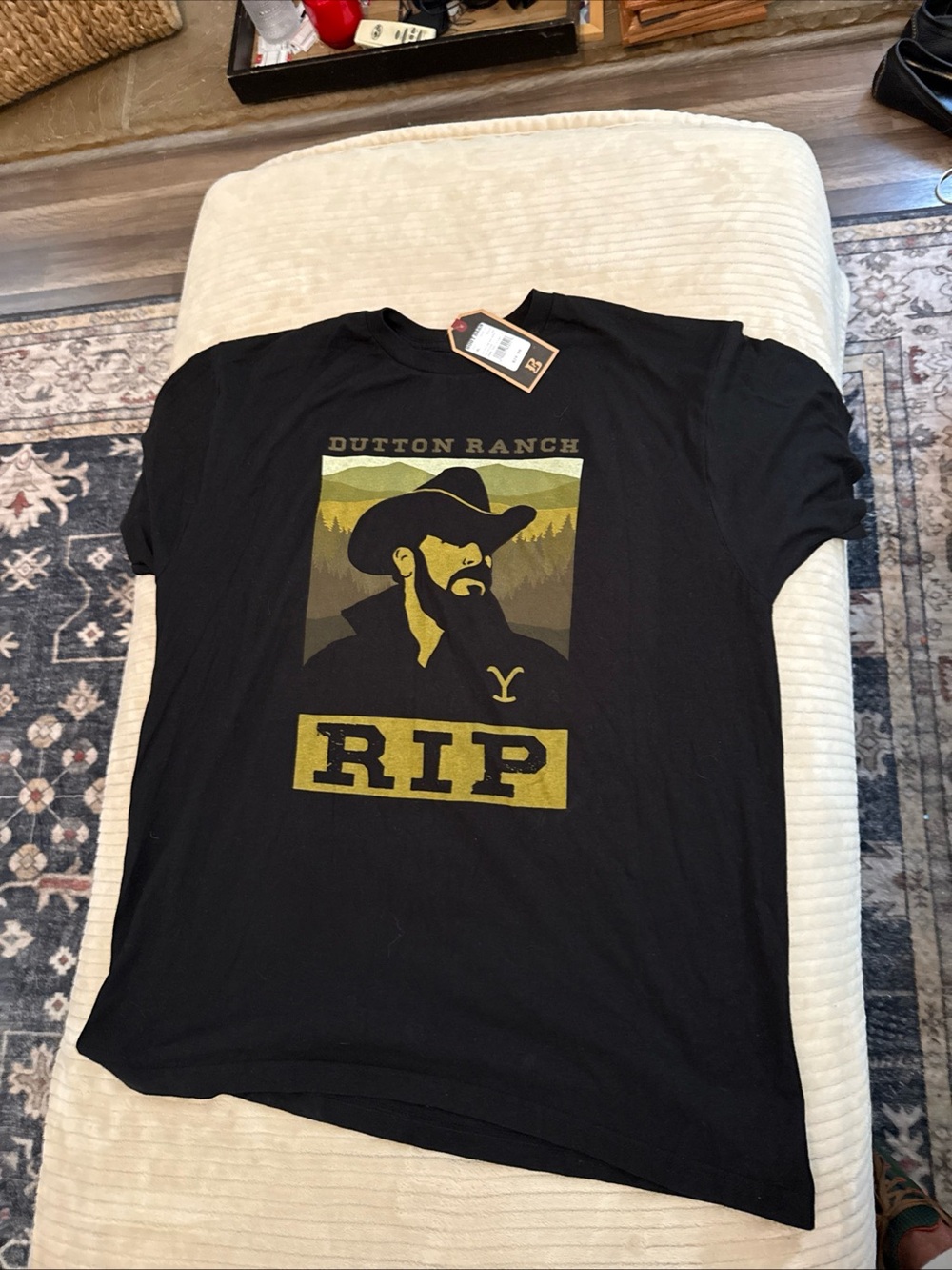 Dutton Ranch RIP Graphic Tee - Black